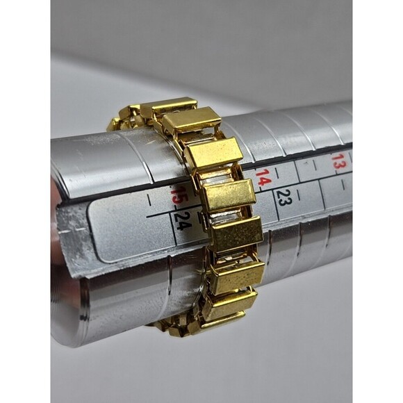 Bozhi Gold Tone Quartz Ring Watch Black Dial New Battery Retro Stretch Accessory - Picture 7 of 9